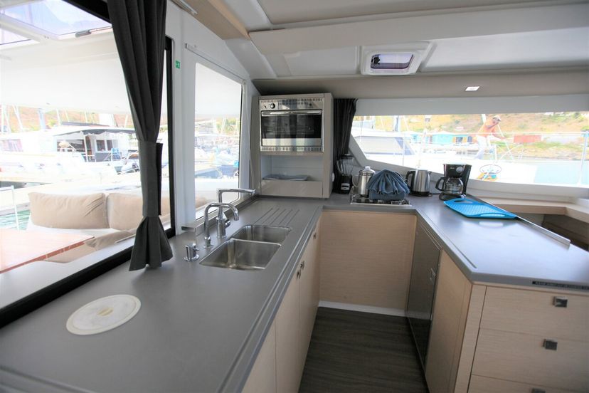 Fountaine Pajot 44 Island Odyssey
