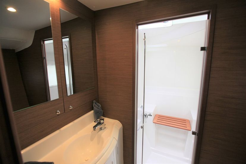 Lagoon 38 Saint Blue