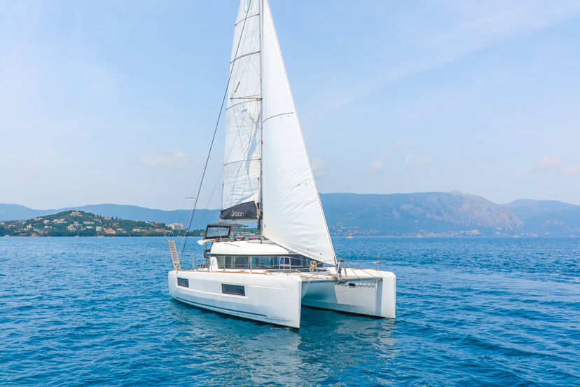 Lagoon 40 Thalasea