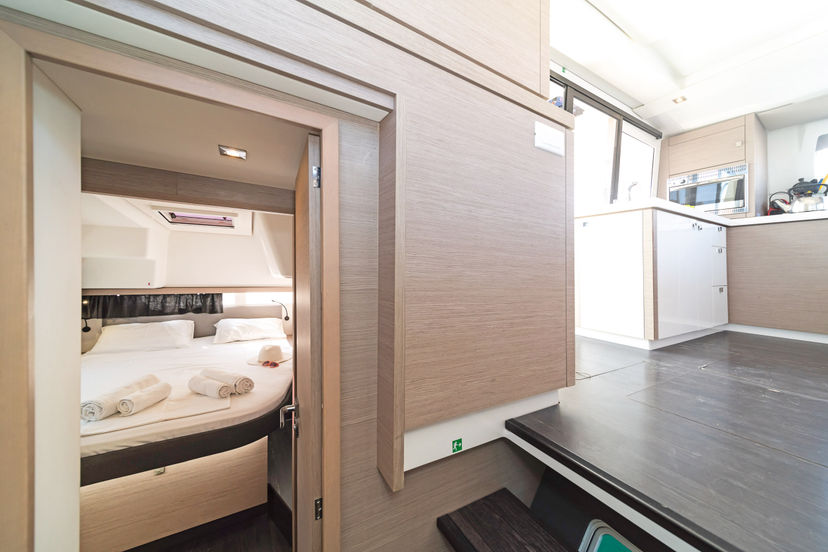 Fountaine Pajot 40 Fortuna