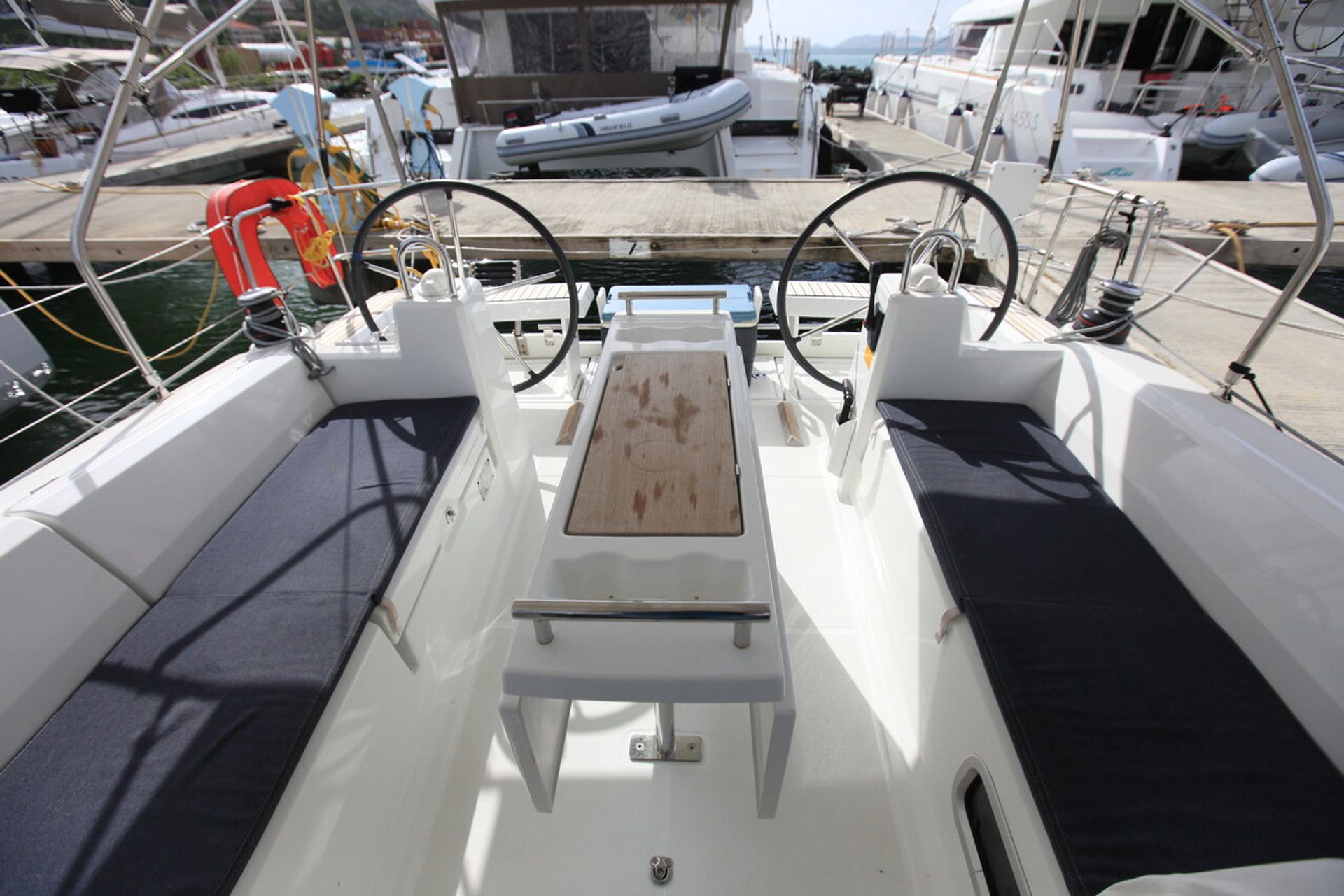nausys-10238867-521000-n2.jpg