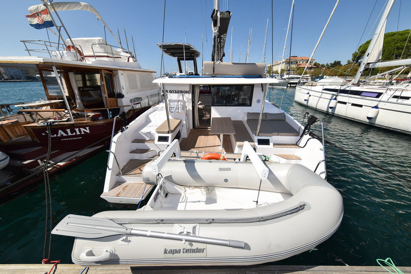 Aventura Catamarans 34 Lauremi
