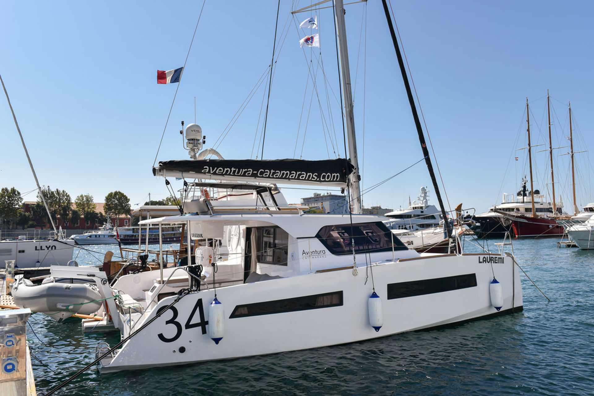 nausys-10275879-613389-n.jpg