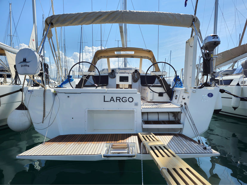 Dufour Yachts 43 Largo