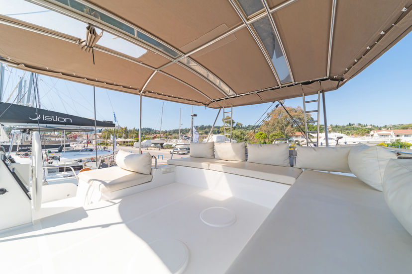 Catana 4.8  Laguana
