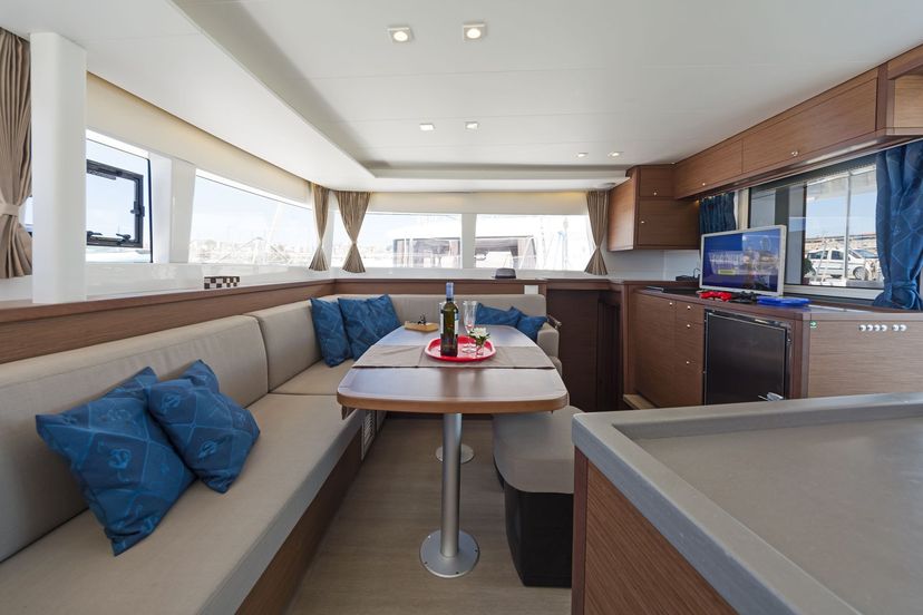 Lagoon 45 Thetis