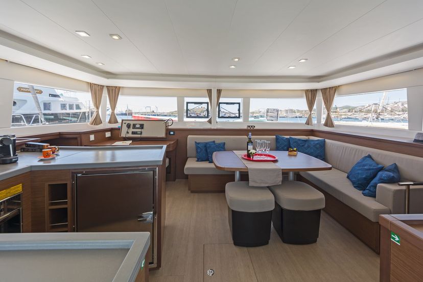 Lagoon 45 Thetis