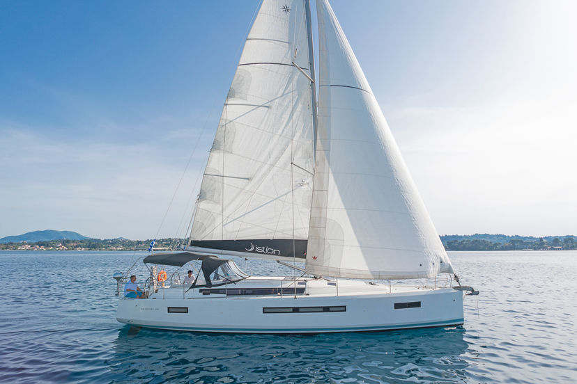 Jeanneau 49 Pileas