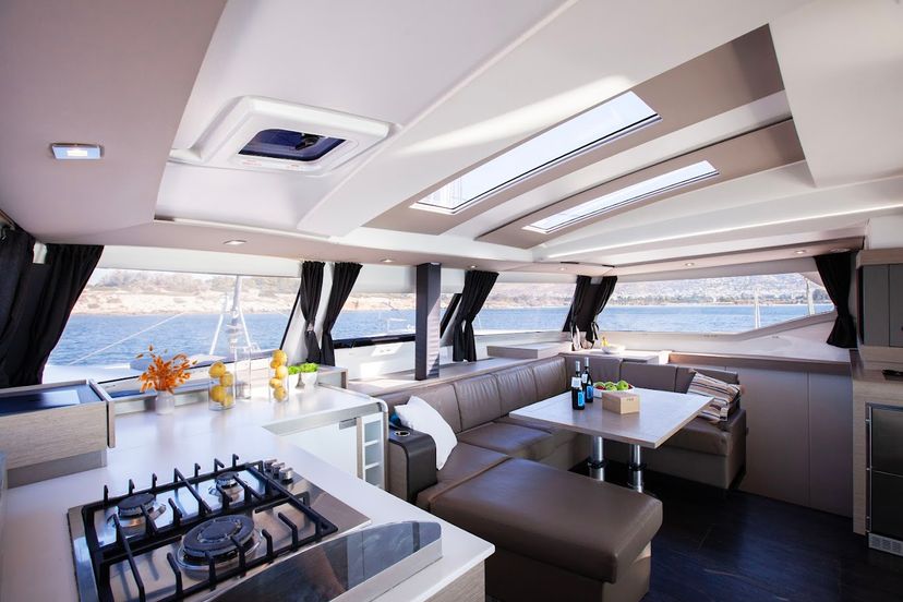 Fountaine Pajot 45 Olympus