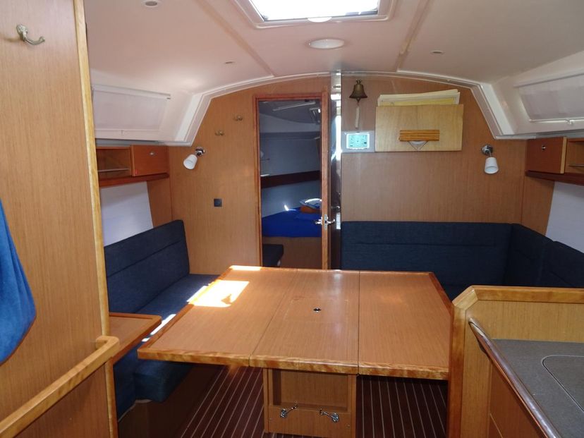 Bavaria Yachtbau 36 Adora 