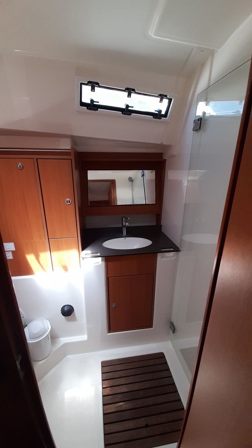 Bavaria Yachtbau 50 Jemi