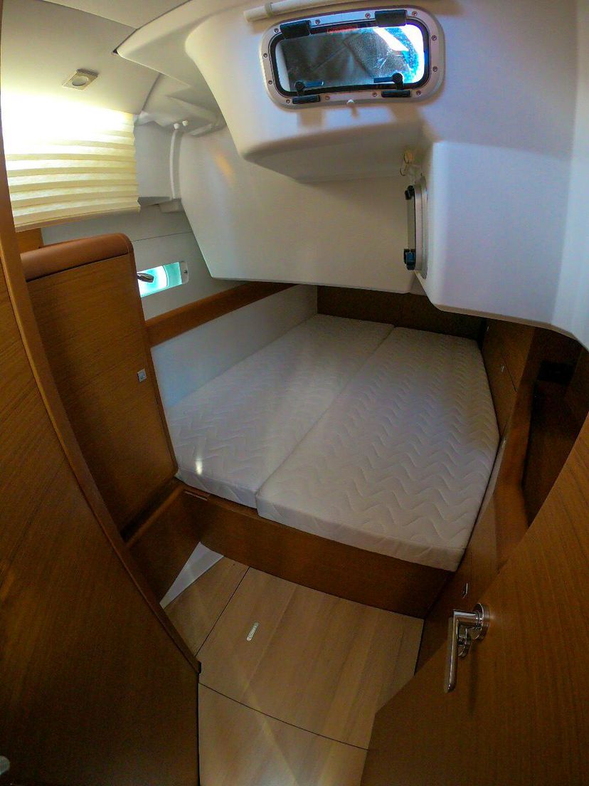Jeanneau 51 Mayflower