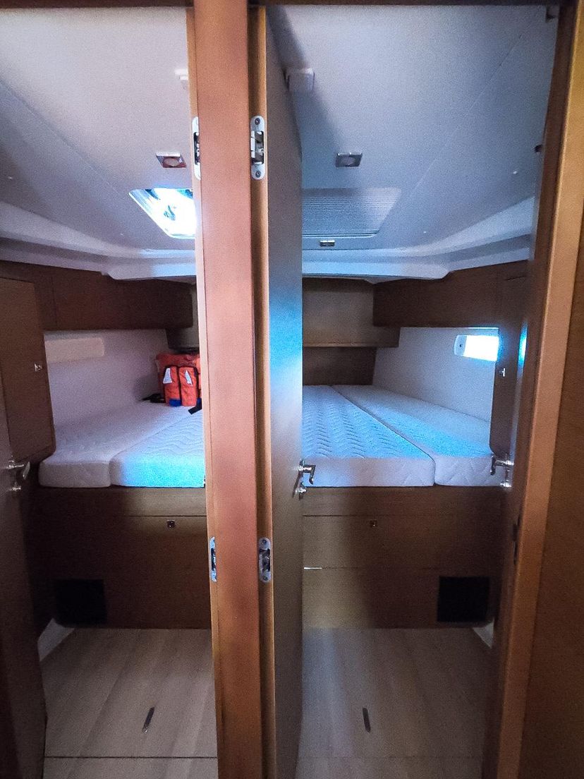 Jeanneau 51 Mayflower