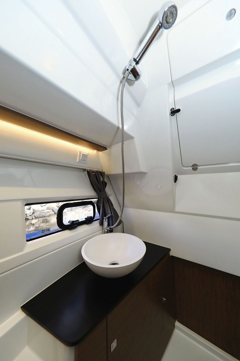 Jeanneau MERRY FISHER 895 Aquila