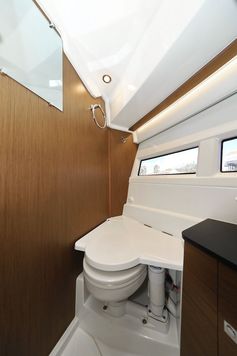Jeanneau MERRY FISHER 895 Aquila