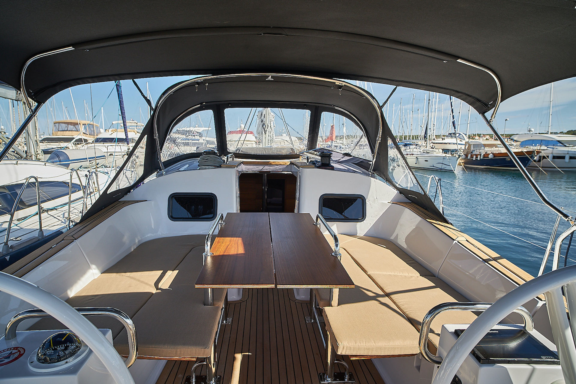 nausys-10335659-107061-n3.jpg