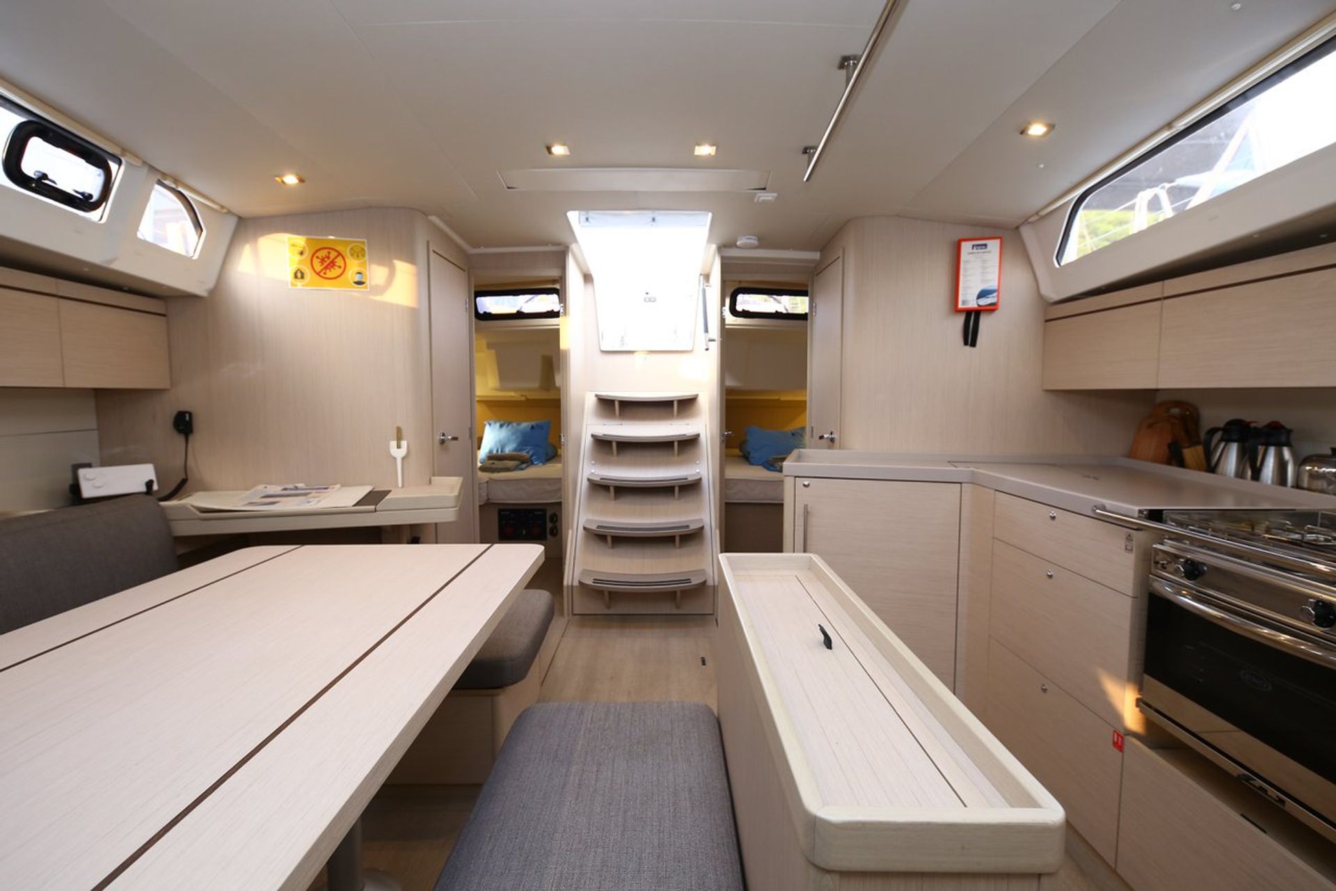 nausys-10336169-482225-p.jpg