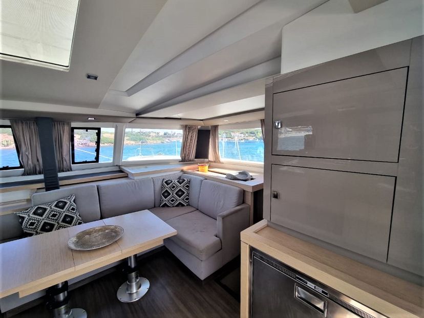 Fountaine Pajot 42 Princess Kiara