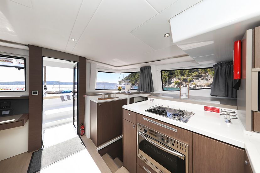 Catana 4.8  Vaya Con Dios