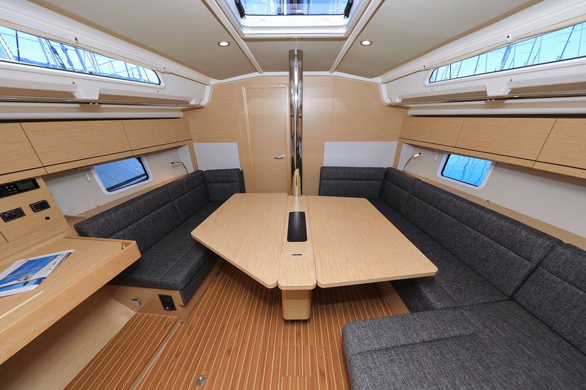 Hanse Yachts 41 Pollux
