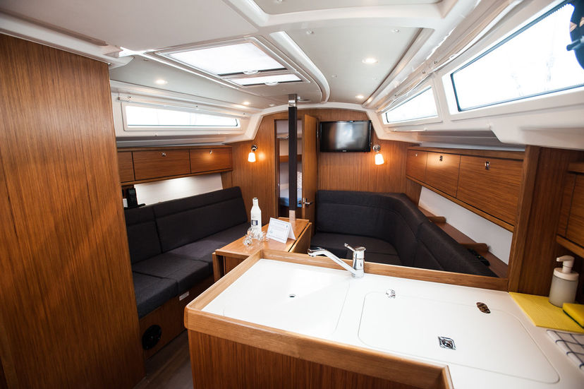 Bavaria Yachtbau 34 Neo