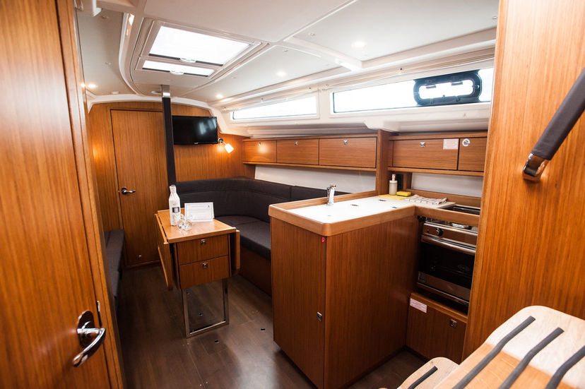 Bavaria Yachtbau 34 Neo