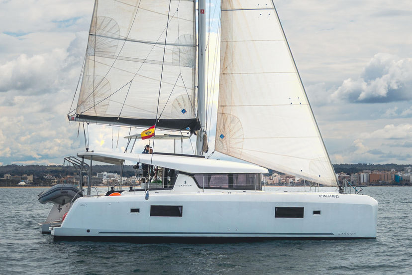 Lagoon 42 Sunshine