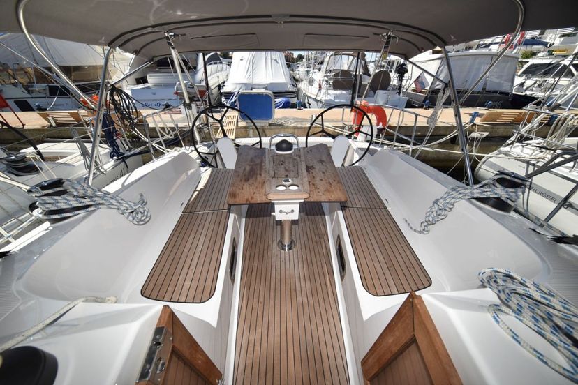 Bavaria Yachtbau CRUISER 41 Nixie