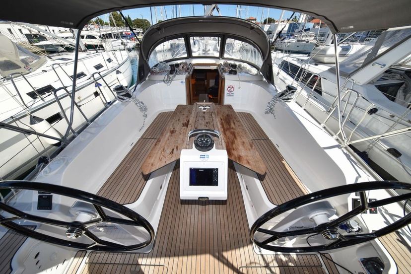 Bavaria Yachtbau CRUISER 41 Nixie
