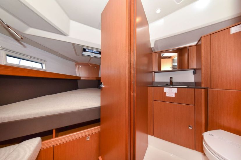 Bavaria Yachtbau CRUISER 41 Nixie