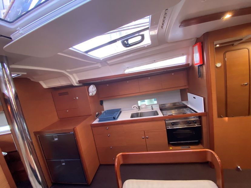 Dufour Yachts 43 HELVIRO