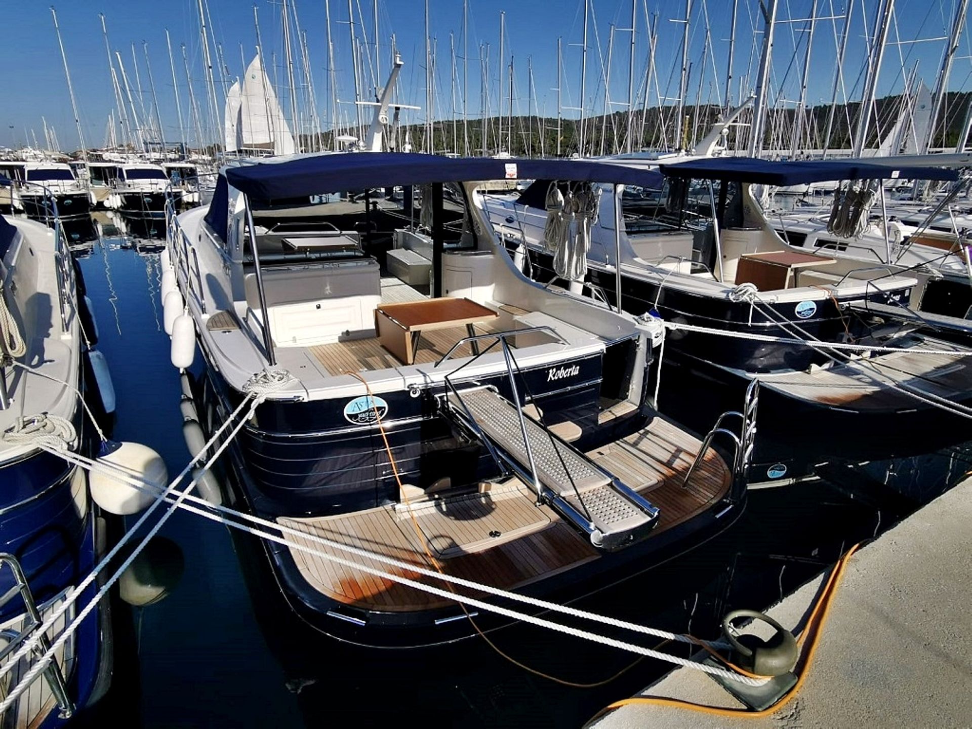 nausys-10486220-482145-n2.JPG