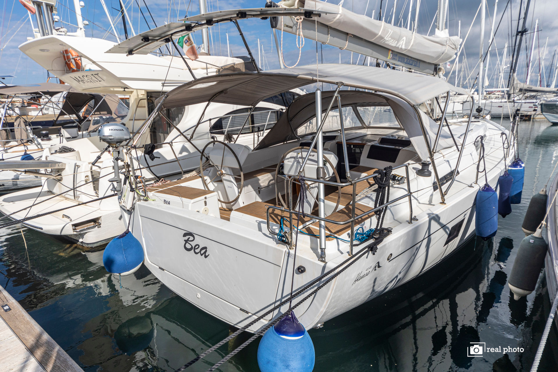 nausys-10509787-482157-main.jpg