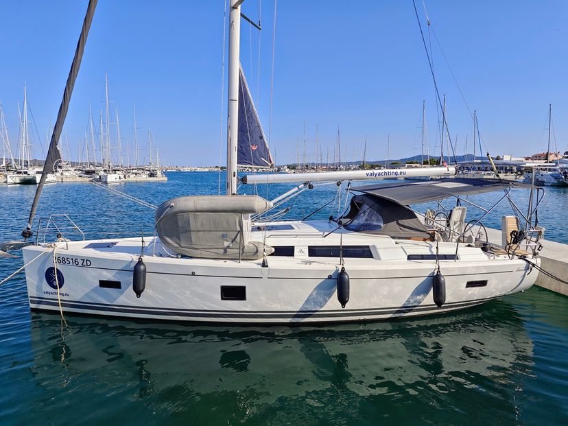 Hanse Yachts 38 Fany