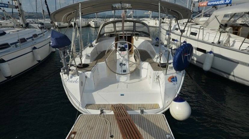 Bavaria Yachtbau CRUISER 33 Karlo