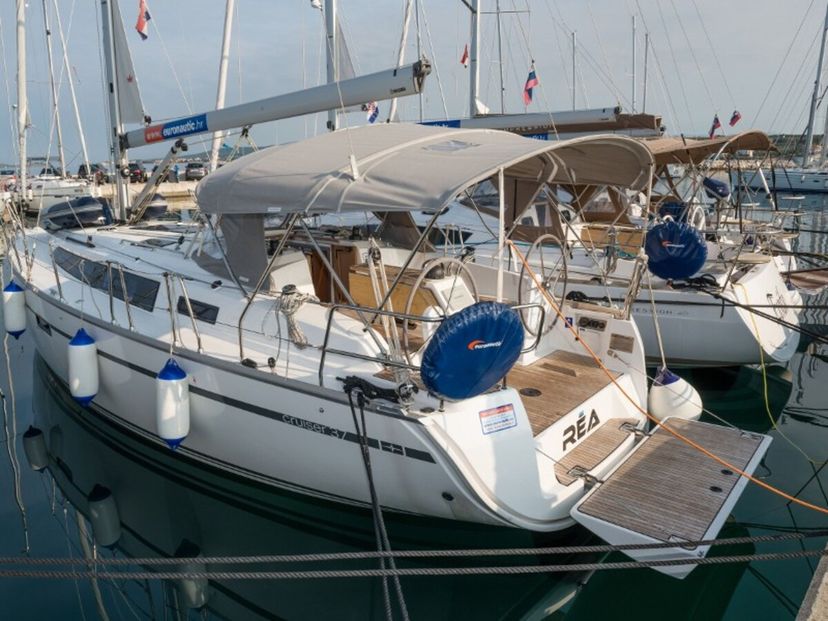 Bavaria Yachtbau 37 Rea