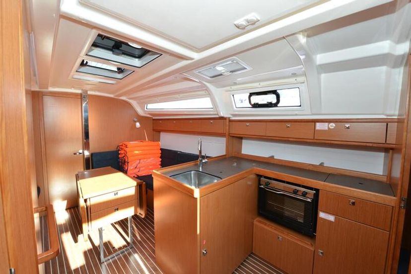 Bavaria Yachtbau 37 Eneja