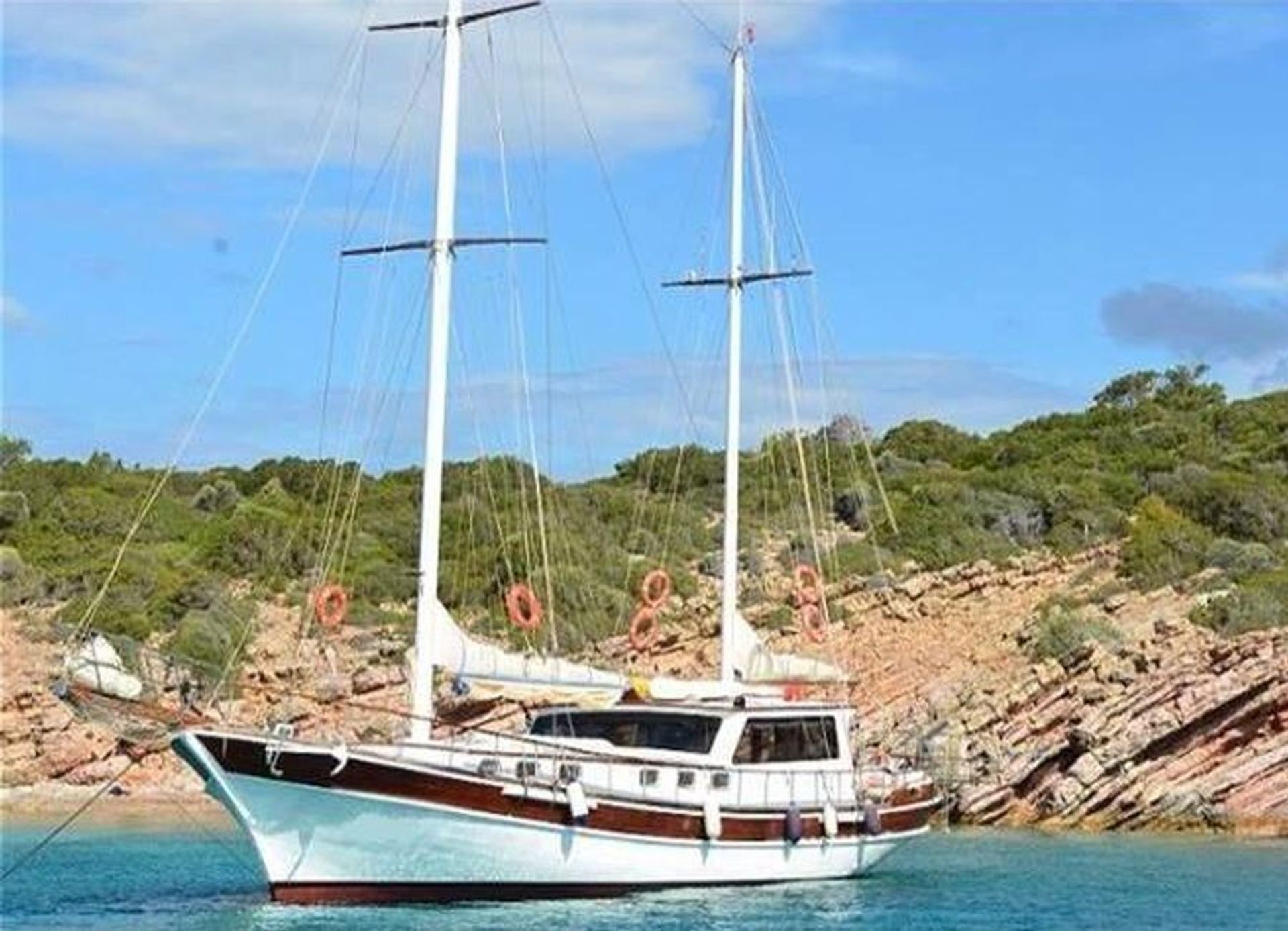 nausys-10599374-10598867-n.jpg