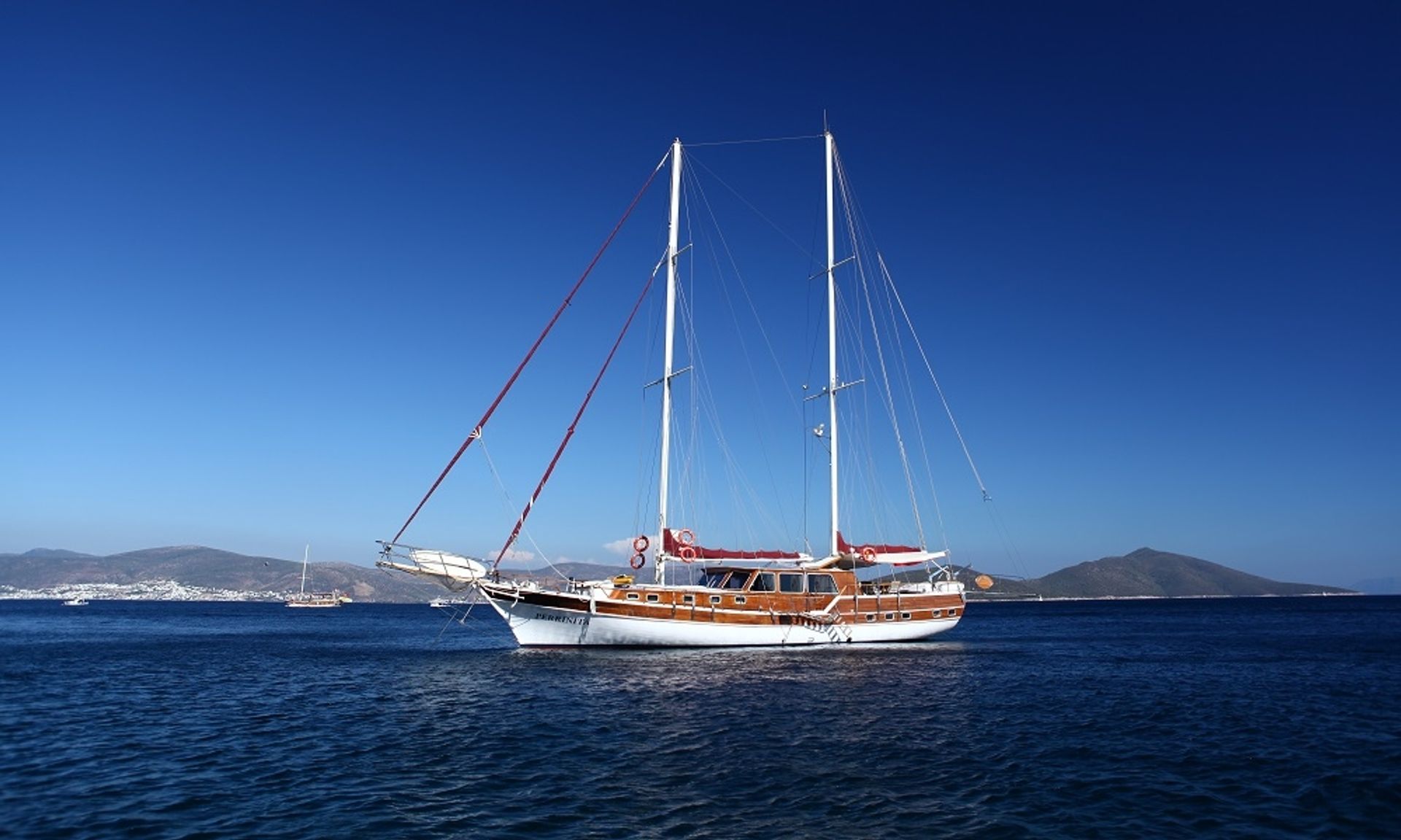nausys-10599387-10598867-main.jpg