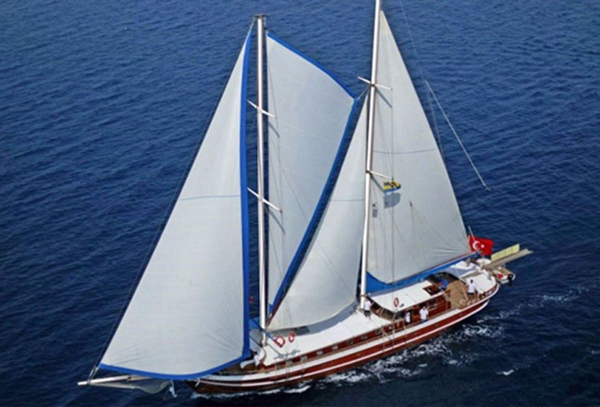 nausys-10599398-10598867-main.jpg