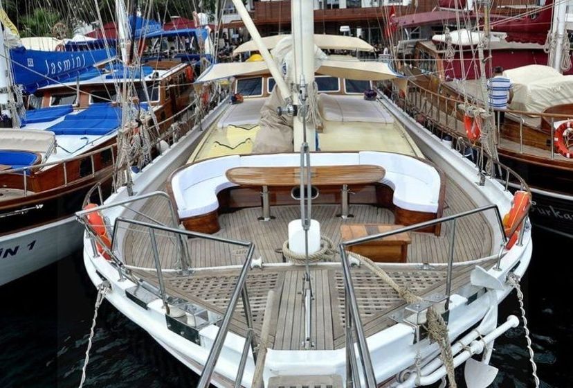 Custom Made Bibi Aysegul