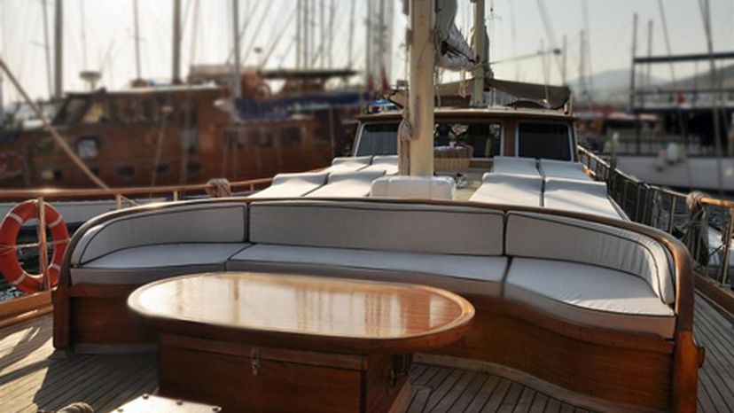 Custom Made Neptun