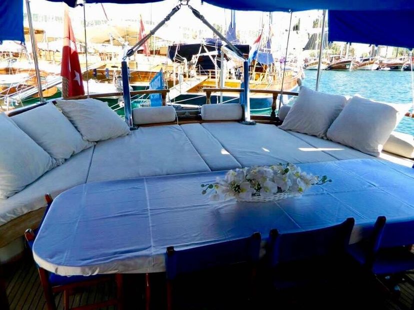 Custom Made Askim Deniz