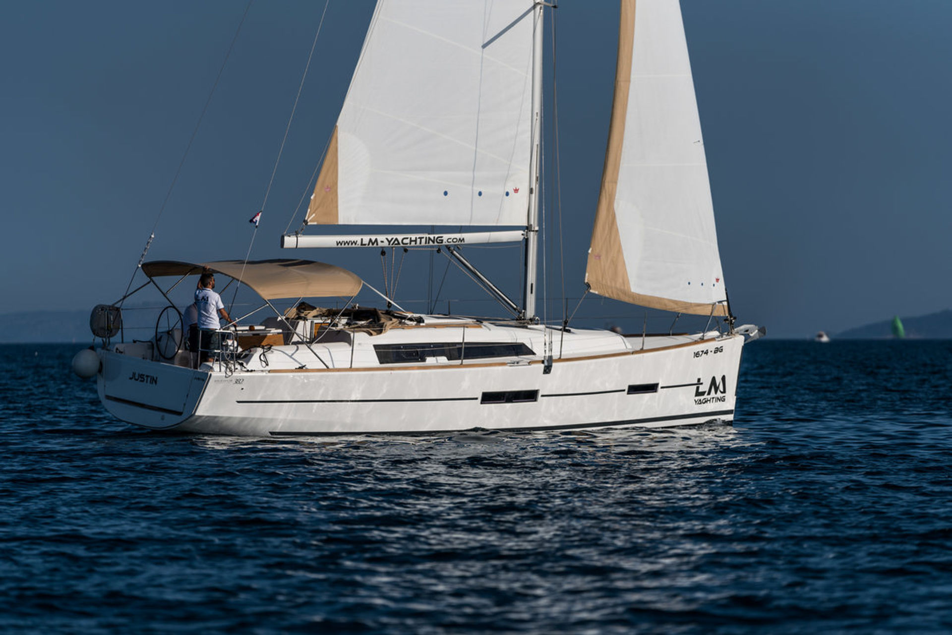 nausys-1063623-107061-n4.jpg