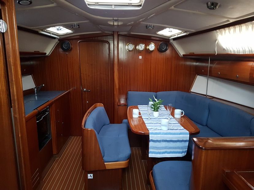 Bavaria Yachtbau 41 Azzurro