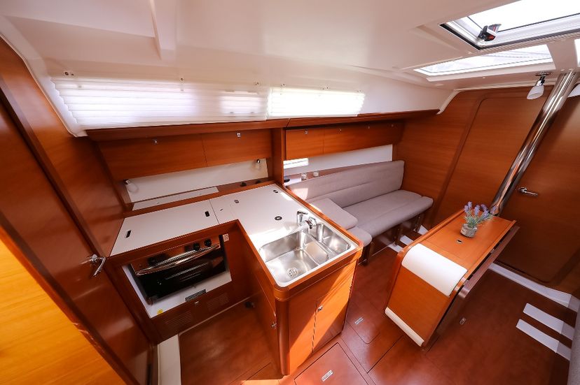 Dufour Yachts 350 Papillon