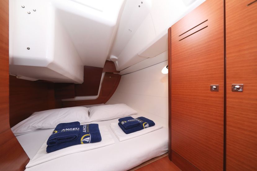 Dufour Yachts 350 Papillon