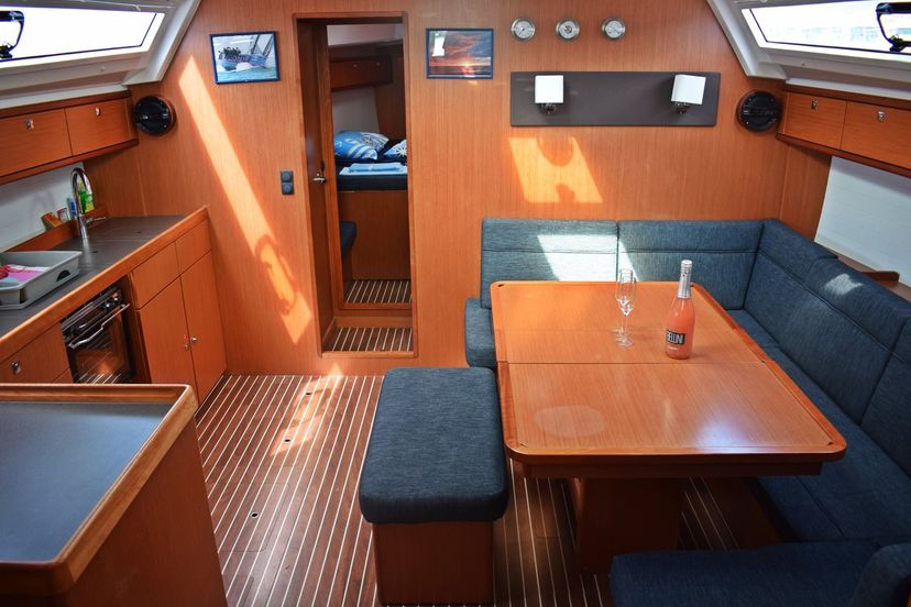 Bavaria Yachtbau 46 Maslinova
