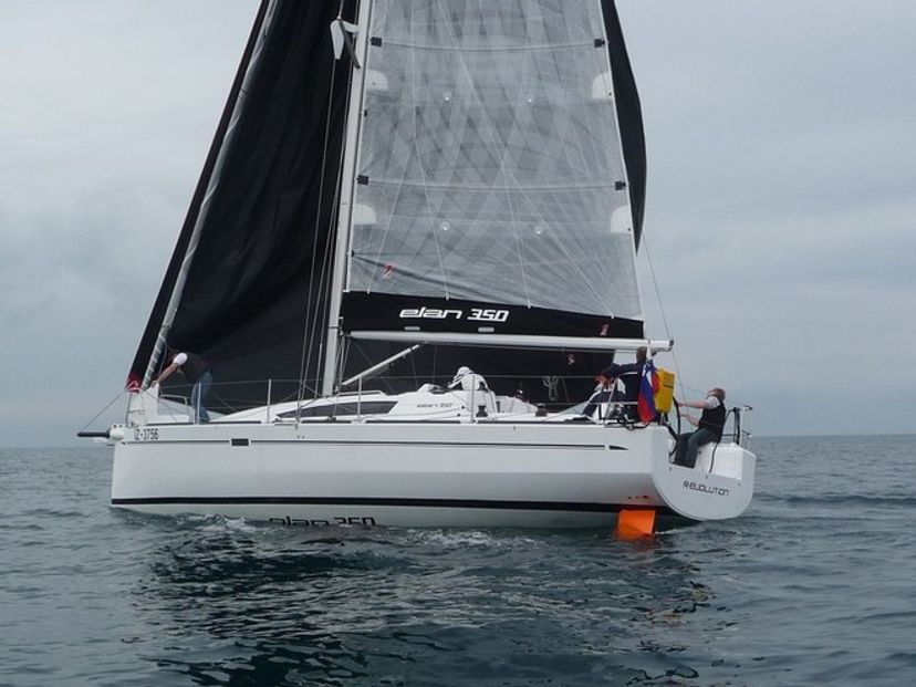 Elan 350 Quebec