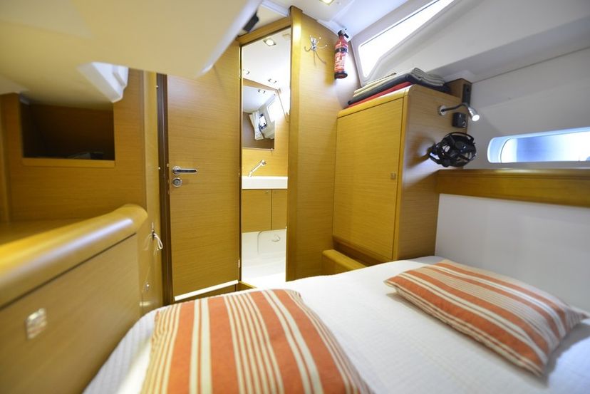 Jeanneau 47 Norwegian wood